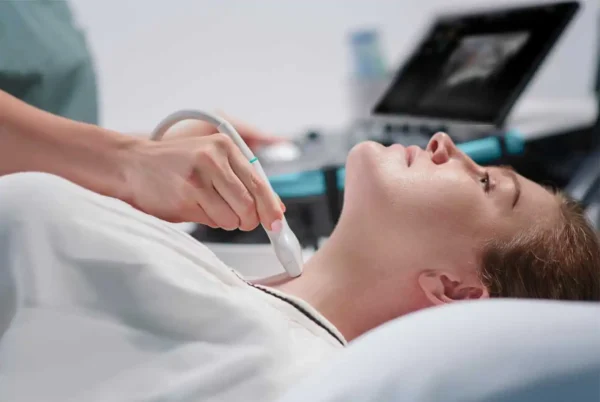 Resona I8 Ultrasound Machine - Image 5